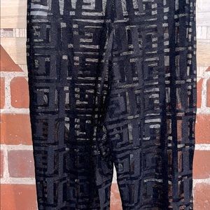 Brand: FashionNova,Size:small,Color:Black of course.